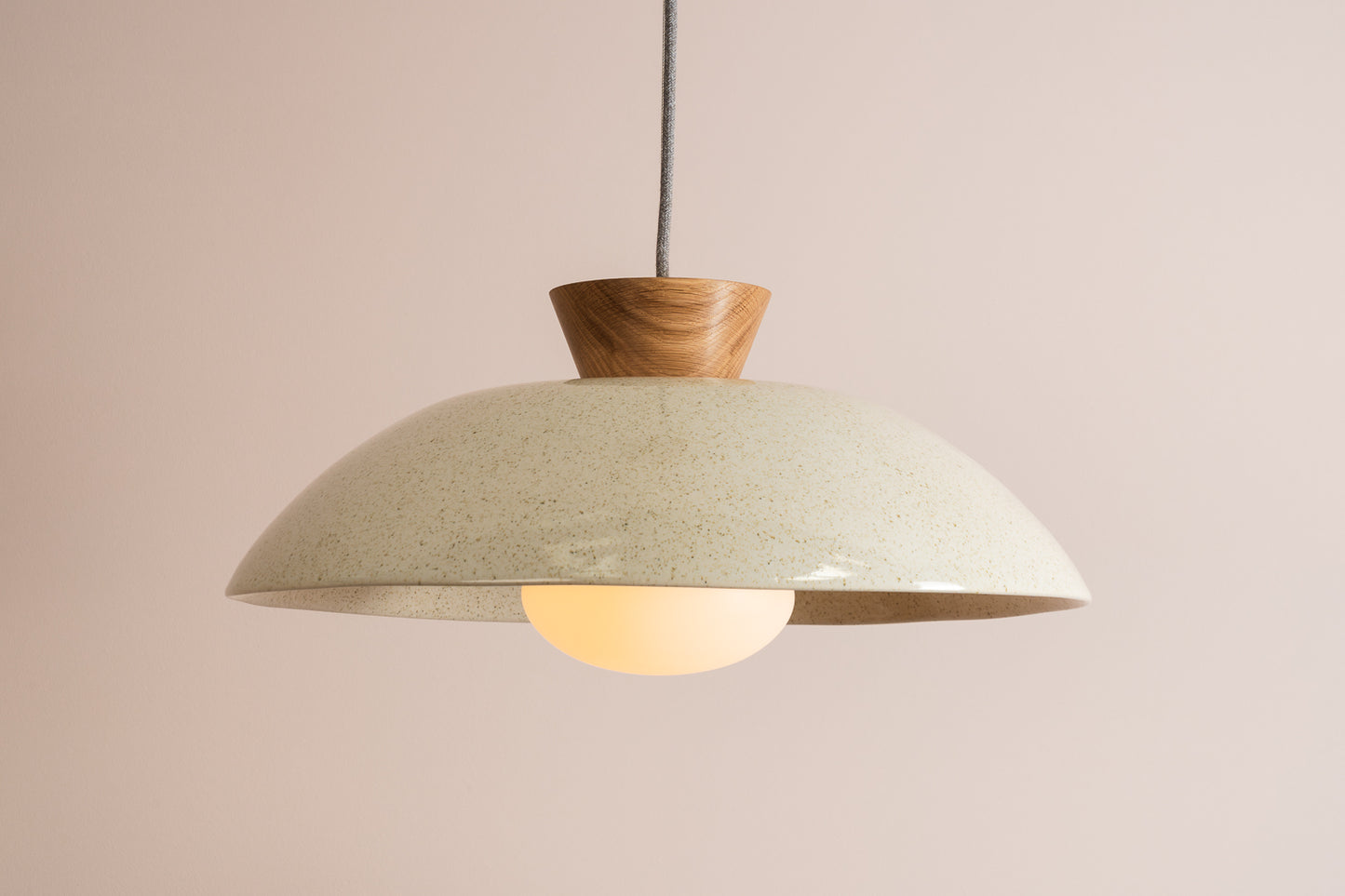 XL Dawn Pendant Light in Ceramic and Oak [OUTLET]